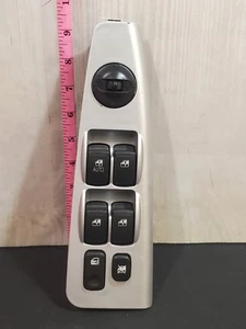 93570-2F200 or 935702F200 Master Main Driver Side Window Switch controller - Foto 1 di 6