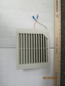 Ventilador de refrigeración Hoffman de montaje lateral TFP424 24 VDC 0,35 AMPERIOS - Imagen 1 de 8