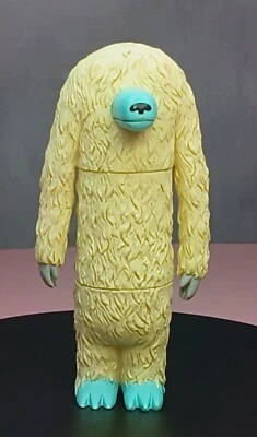 ITTIE ~ Kidrobot Critter Splitter Series ~ Jesse Ledoux @ 2006 Foto 1 de 4