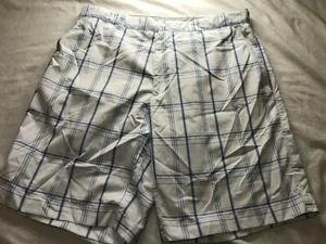 Champion's Tour Mens White Blue Plaid Golf Shorts Size 34 - Excellent - Picture 1 of 10