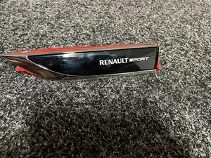 Diagrama lateral Renault Sport RS Megane IV (2016-2024) ORIGINAL 990438991R - Imagen 1 de 3