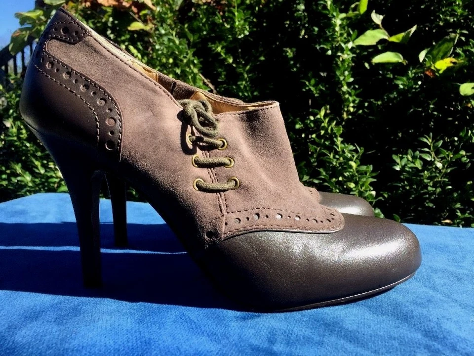 CIRCA JOAN DAVID Botas de Abuela Sillín Oxfords SEXY Mujer Tacones Altos Zapatos Talla 8 Foto 1 de 4