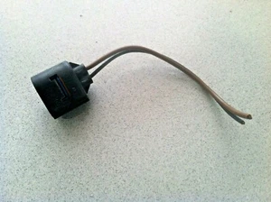 2003-2008 BMW 750i 750Li E65 E66 ~ WINDSHIELD WASHER FLUID PUMP PLUG ~ OEM PART - Picture 1 of 3