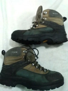 Waterproof Hiking boots, Montrail, women's 9.0, Euro 40 - Picture 1 of 3
