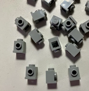 Lego 20 New Pieces Medium Stone Grey Angular Brick 1x1 Headlight (4070) - Picture 1 of 2