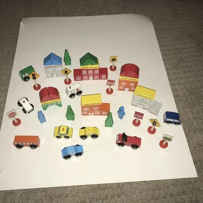 Bloques de construcción de madera estación de autobús/fuego/gas/tren y oficina de correos usados de colección Foto 1 de 2