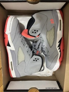 Size 5Y Nike Air Jordan 5 Retro V Hot Lava Cool Grey 440892-018 Sneakers Sz 5 Y - Picture 1 of 13