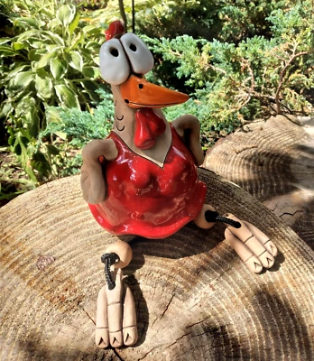 Lustig Keramik Huhn Gartenstecker Frau Jansen Rotes Kleid Einzigartig GartenDEKO - Bild 1 von 4