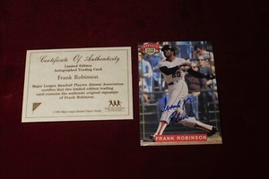 Frank Robinson 1994 Nabisco Baseball All-Star Legends Autographed Card with COA!