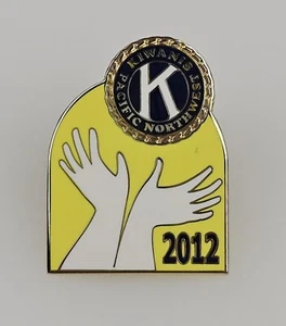 Kiwanis Club Pacific Northwest PNW 2012 Raised Helping Hands Yellow Lapel Pin - Picture 1 of 5