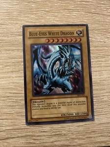 Yu-Gi-Oh! Blue-Eyes White Dragon - SKE-001, 89631139 ©1996 - Bild 1 von 2