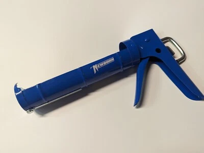 Newborn Brothers Model 8" Caulk Gun 101  E-Z Thrust Smooth Rod - Image 1 of 4