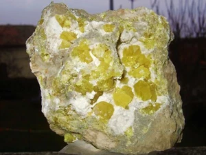 - Rohmineralien Kristalltherapie - SCHWEFEL Kristalle mit ARAGONIT (42) Sizilien - Bild 1 von 6