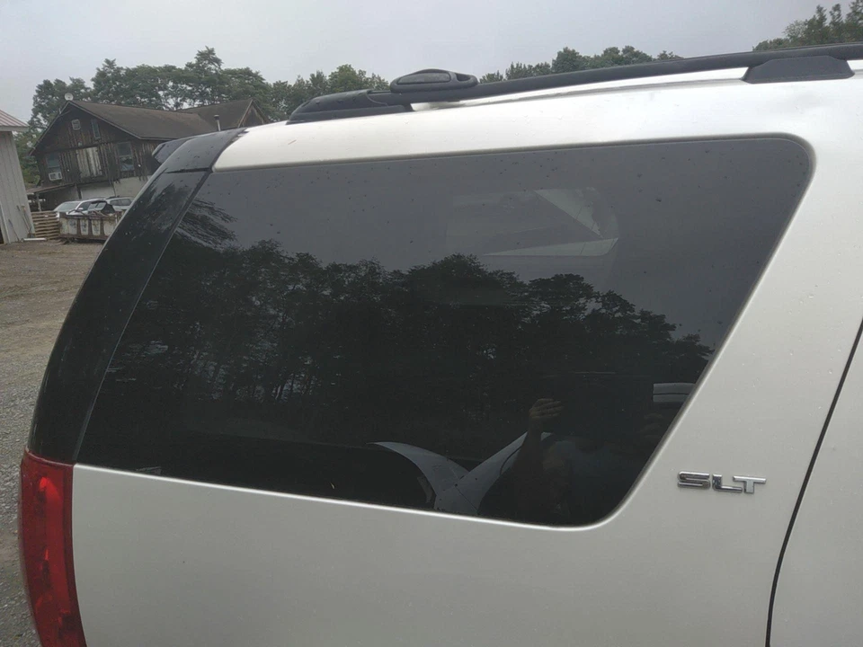 08 GMC YUKON Quarter Glass/window Passenger Right - Изображение 1 из 1