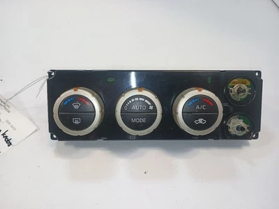 Control de temperatura del tablero de Infiniti QX56 2005 12403982 Foto 1 de 4