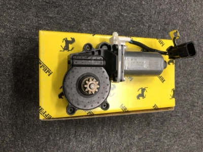 Мотор стеклоподъемника правый Ferrari 360 430 65819600 - Изображение 1 из 3