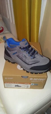 Hi-Tec Hillside низкий WP JR детей водонепроницаемый замшевые ботинки размер США 5 ЕС 37 Великобритании 4 - Изображение 1 из 4