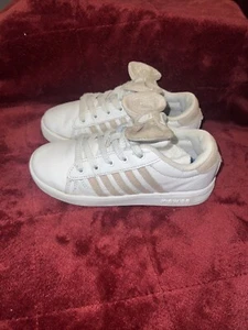 KSwiss White Leather Sneakers Tennis Shoes Kids Size 13 - Picture 1 of 10