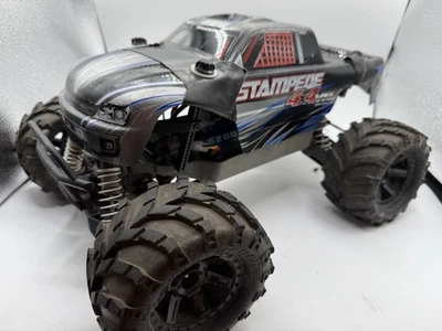 TRAXXAS  STAMPEDE 4X4 BRUSHLESS MONSTER TRUCK 368 - tested Work Great - Image 1 of 4