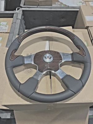 NEW Western Star New Steering Wheel 5 Hole w/ 913 Hub kit 302-5061-70302 Foto 1 de 4