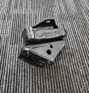 12302-35120 Front Left Engine Mount For Toyota 4Runner 1985-1995 Pickup 1984-95 - Bild 1 von 9