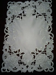 2pcs 12"x18" Embroidered Place Mat White Rose Wedding Party Home Table Decor - Picture 1 of 2