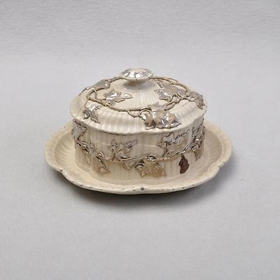 Villeroy & Boch Rare Old Covered Dish 1852-72, Plastic Vine Leaves Silver Plated - Image 1 of 4