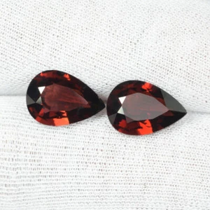 8.48 ct TOP LUSTROUS PURPLE RED - NATURAL PYROPE  GARNET LOOSE GEM Pair 1752 YB - Picture 1 of 2