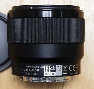 Sony SEL50F18F 50mm F1.8 FE Sony E Mount Photography Lense - Picture 1 of 6