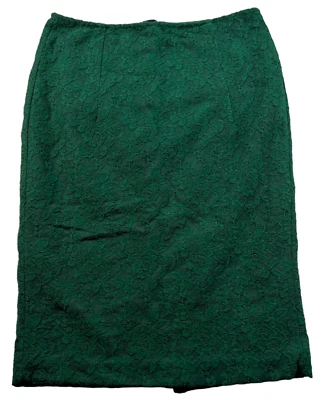 Falda básica Zara para mujer talla grande verde estampado de encaje floral Foto 1 de 4