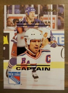 Rare 1993-94 Pinnacle Captains (Canadian) - CA15 Mark Messier New York Rangers