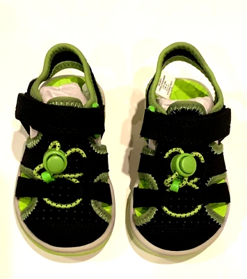 Boy Sandals Little Kids Toddler Size 5 Beach Water Shoes Black Green Lands End - Image 1 of 4