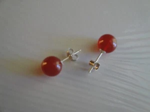 8mm Carnelian Gem Stone Stud Earrings- er31 - Picture 1 of 1