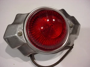 gorgeous King BEE 52F HY-POWER art-deco GLASS MARKER LIGHT truck trailer - Picture 1 of 4