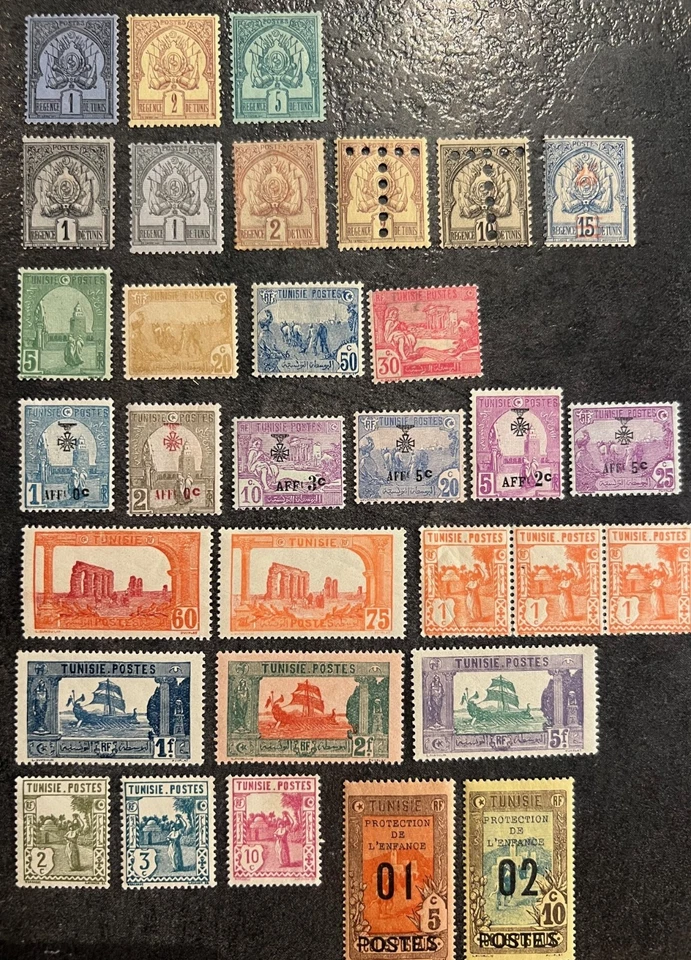 Au choix ==     TIMBRES ET LETTRES DE TUNISIE   == Au Choix - Photo 1/1