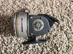 Vintage Shakespeare 1767 Model ED Fishing Reel - Made in the U.S.A. - Picture 1 of 7