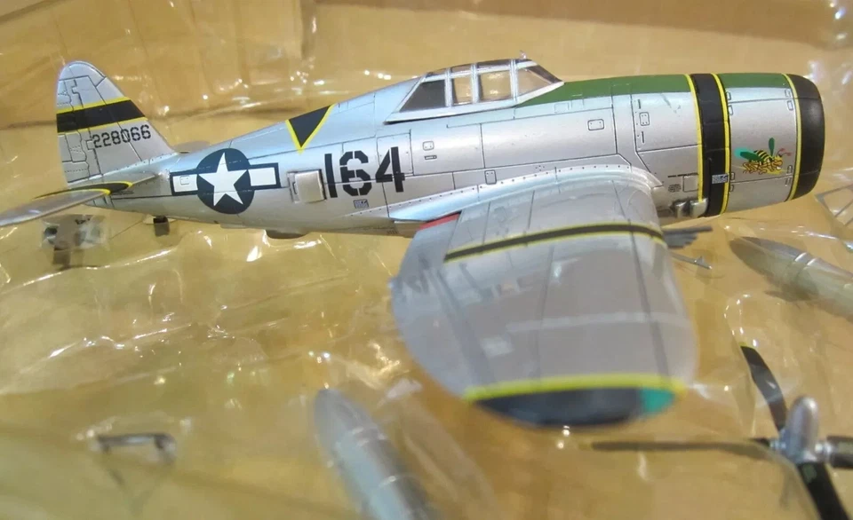 50116 P-47D 47th FIGHTER SQ "RAZORBACK" DIECAST MODEL 172 SCALE - Image 1 of 1