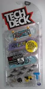 Tech Deck Dark Room skateboards Ultra Deluxe 4 Pack Fingerboards - Picture 1 of 2