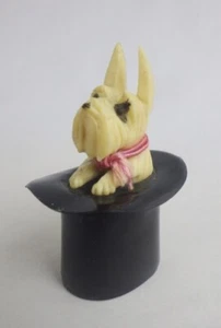 Vintage Celluloid Scottie Dog Figurine in Top Hat – Very Good Condition - Picture 1 of 8