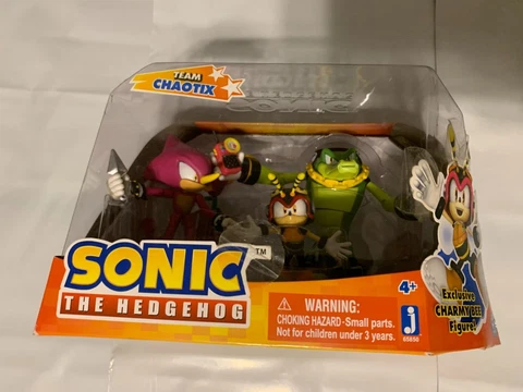 Sonic the Hedgehog Box Set Jazwares Team Chaotix Figures Charmy Bee Espio Vector Cover