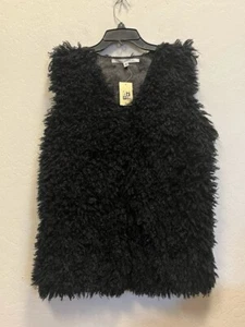 MAX STUDIO Women's Black fuzzy vest Medium - Picture 1 of 4