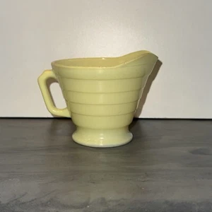 Vintage HAZEL-ATLAS Milk Glass Moderntone Yellow Footed Creamer Cup / Mug 1930’s - Picture 1 of 4