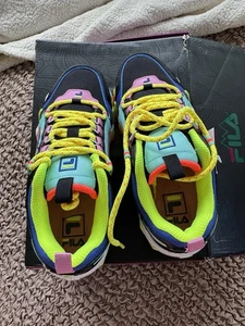 Zapatilla deportiva Fila Oakmont TR multicolor 5JM01566-965 para mujer talla 6,5 nueva - Imagen 1 de 9