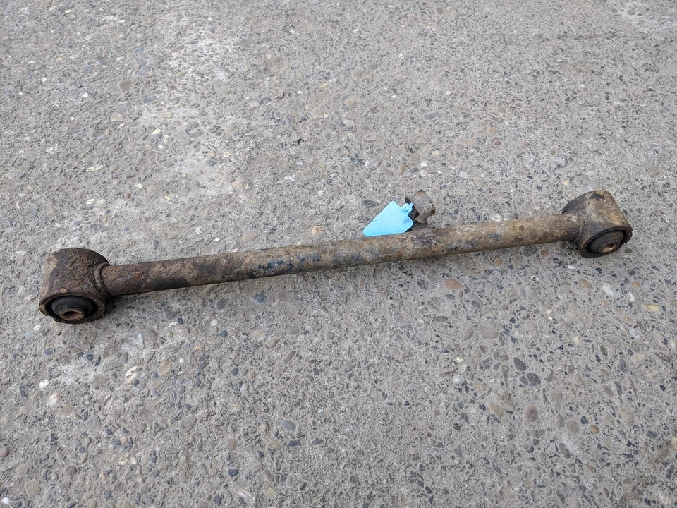 VAUXHALL FRONTERA 2003 LEFT REAR SUSPENSION CONTROL ARM - Image 1 of 3