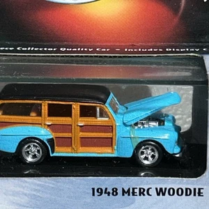 Hot Wheels Edizione Limitata 1948 Merc Woodie Include Vetrina - Foto 1 di 10