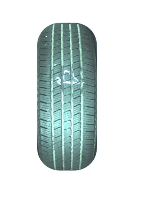 P265/65R17 Kumho Crugen HT51 112 T Used 8/32nds - Image 1 of 4