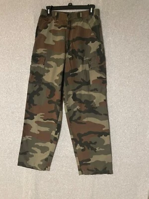 Pantalones cargo Faded Glory camuflados para niños talla 18 alto ancho estilo años 90 28x29 Foto 1 de 4