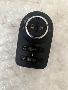 VAUXHALL ZAFIRA CABEZA ANTINIEBLA MULTI INTERRUPTOR 13294819 - Imagen 1 de 5
