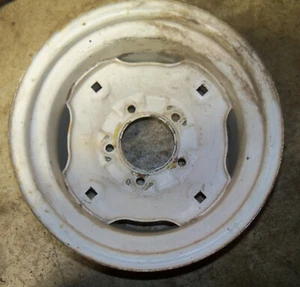 John Deere Rear Rim For 23x10.50x12 Tire 316 318 322 330 332, 8.5 X 12 Cub Cadet - Picture 1 of 3