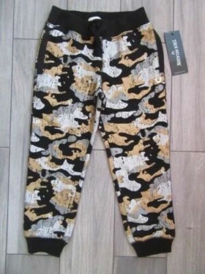 PANTALONES DEPORTIVOS AUTÉNTICOS TRUE RELIGION NIÑOS CAMUFLAJE, NUEVOS CON ETIQUETAS $89, 5 Foto 1 de 3